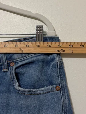 American Eagle Super High Rise Baggy Wide Leg Jeans Size 14 thumbnail 9