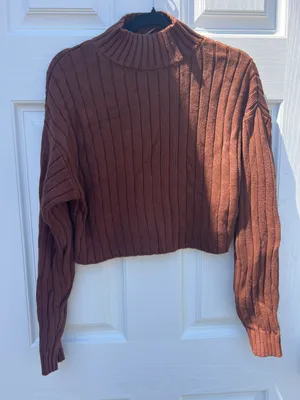 Sweater thumbnail 1