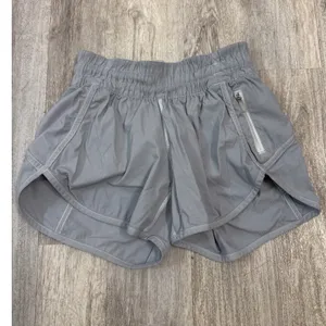 Lululemon Tracker Short V 4" Grey Athletic Running Shorts Size 4 thumbnail 2