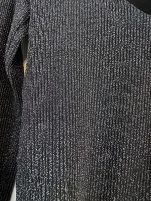 Lulus NWT Clean Look Black and Silver Lurex V-Neck Long Sleeve Bodysuit thumbnail 4