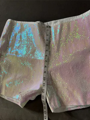 Women’s Iridescent White Sequin Shorts Suit Set Party Festival Size L NWT thumbnail 13