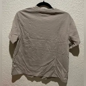 Lululemon Relaxed Fit Cotton Jersey T-Shirt Top Beige Tan 1998 Graphic Tee thumbnail 3