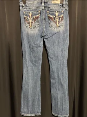 Miss Me Blue Denim Bootcut Jeans size 29 with Embroidered Cross & Wing Pockets thumbnail 3