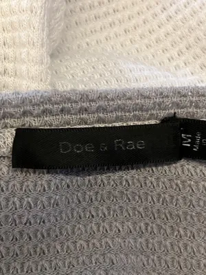 Doe & Rae Sweater Womens Medium Gray Colorblock Waffle Knit Ruffle Pullover thumbnail 6