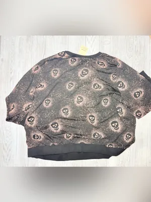 Nwt Spooky Skull bleach style Print Ribbed Hem pull over Sweatshirt 30 / 6x thumbnail 6
