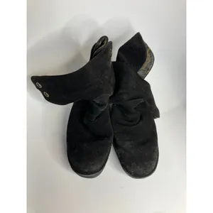 Fly London Yama‎ black suede leather wedge ankle boots women's size 41 *flawed* thumbnail 4