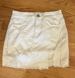 White Jean Skirt Size 2 thumbnail 1