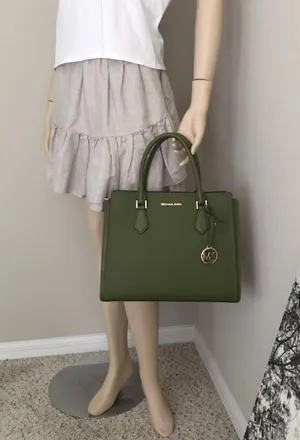 Michael Kors Purse thumbnail 8