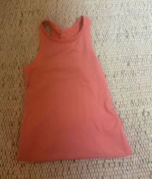 Lululemon Tank thumbnail 1