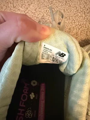New Balance Sneakers Women’s thumbnail 9