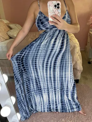 Maxi dress  thumbnail 4