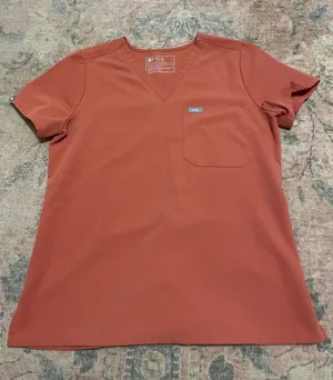 FIGS Catarina Scrub Top thumbnail 1