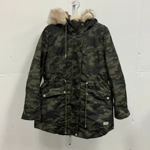 Parka London Women's‎ Caversham Faux Fur Parka Camo Small Lined Faux Fur Hood thumbnail 2