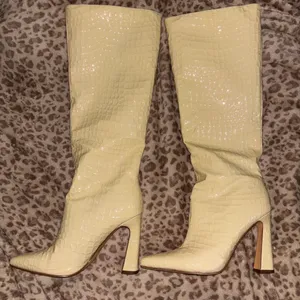 Pale Yellow/Cream knee high croc textured boots thumbnail 2