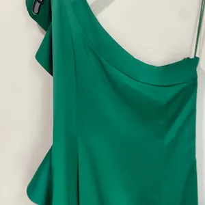 Mango One Shoulder Ruffle Maxi Dress 8 Dark Green Rose Detail Formal Chic‎ thumbnail 7