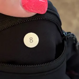 Lululemon Run Times Short (4"). Sz 8 Preloved excellent. Dandy Digie Multi thumbnail 6