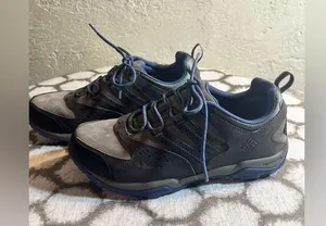 Columbia Womens Gray and Blue Hiking Shoes 8.5, waterproof, preloved worn 2X thumbnail 2