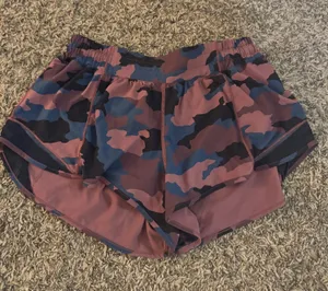 Lululemon Shorts thumbnail 1