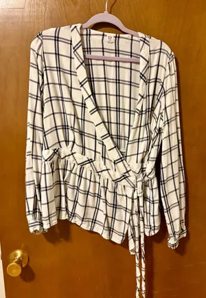 GAP Plaid Wrap Top thumbnail 1