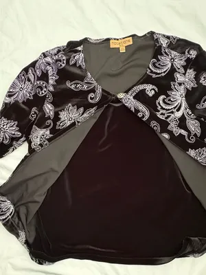 Notations Petite PXL Black Velvet Silver Paisley Floral Shimmer Cardigan thumbnail 11
