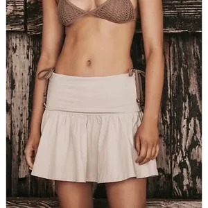 Free People‎ Large Milos Drop Waist Mini Skirt Pumice Stone Beige Fold Over NEW thumbnail 2