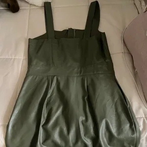 Green Pleather Dress Size M thumbnail 3