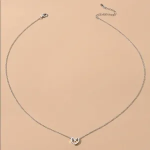 3/$30 🤍 Tiny Heart Necklace Silver thumbnail 2
