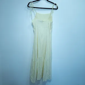New Cider Pale Yellow Spaghetti Strap Midaxi Dress Size Large thumbnail 5