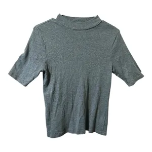 Gap Mock Neck Top Womens Medium Gray Excellent Short Sleeve Knit Shirt thumbnail 2