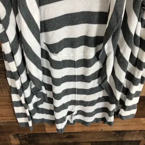 Express striped‎ sweater thumbnail 4