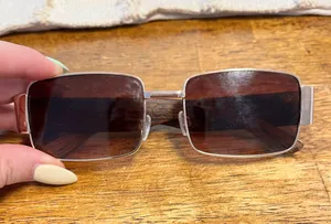 Frame Rectangular Sunglasses thumbnail 1