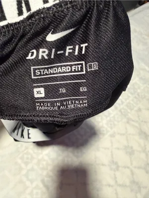Nike Black Women's Athletic Shorts with Branded Waistband size XL thumbnail 3