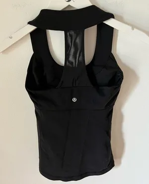 LULULEMON SCOOP NECK TANK TOP! thumbnail 2
