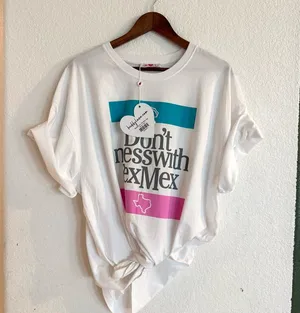 NWT Buddy Love Womens T Tee Shirt White Texas TexMex Size Large thumbnail 1
