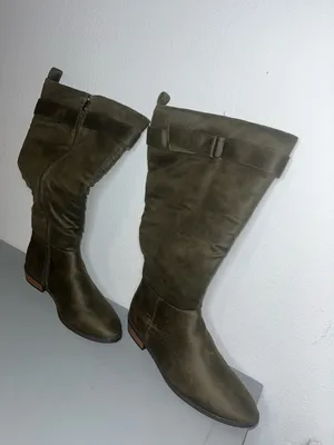Journee Collection Lelanni Wide Calf Stack Heel Knee High Boot Hook and Loop 8.5 thumbnail 6