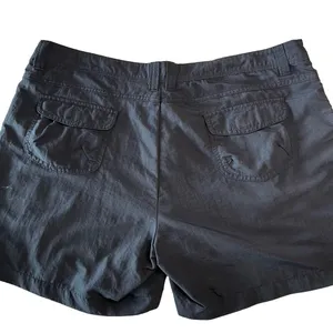 World Wide Sportsman Nylon Cargo Shorts Women’s Size 18 Black Hiking Outdoor thumbnail 2