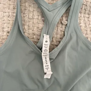 Lululemon green/blue racer back top thumbnail 3