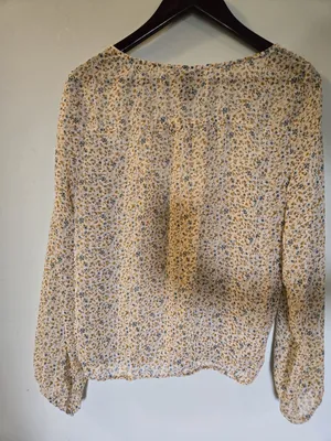 About A Girl Cream Floral Lace Yoke Blouse thumbnail 4