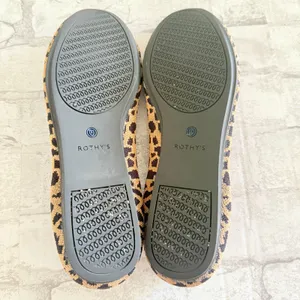 Rothys The Flat Animal Print Shoes Round Toe Eco Friendly Knit Comfort Sz 11 thumbnail 6