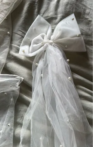 Bridal sarong and hair bow thumbnail 1