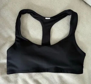 Alo black airlift advantage racerback sports bra thumbnail 2