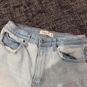 Abercrombie Straight Jeans thumbnail 3