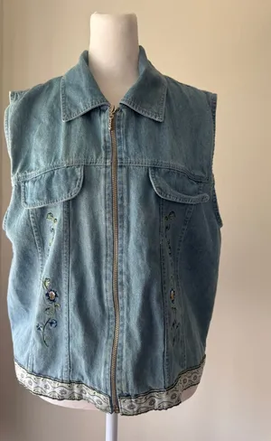 Vintage Y2K New Look Light Wash Denim Embroidered Full Zip Collared Vest thumbnail 1