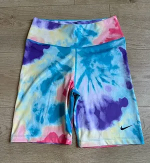 EUC Nike One Women's Mid-Rise 7" Tie-Dye Bike Shorts Multicolor training size S thumbnail 1