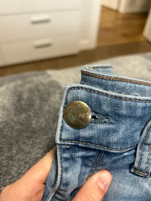 Skinny Jeans thumbnail 2