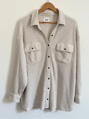 Aerie Lumberjane Cream Waffle Knit Size Large Long Sleeve Button Up Pocket Top thumbnail 2