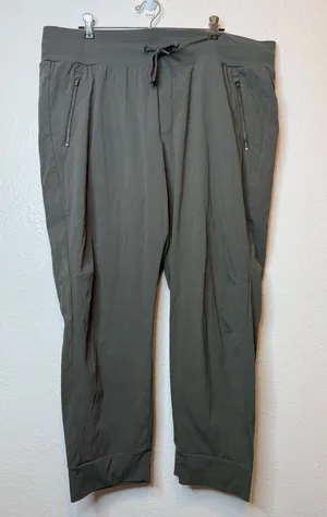 Athleta Trekki North Joggers Olive Green Size 18 Athletic Gym Casual Pants thumbnail 1