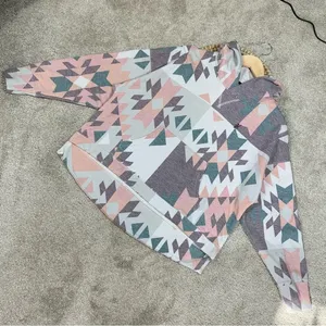 Hooey Women’s Roomy Burgundy Grey Hoodie Sweatshirt Longsleeve Aztec Print S thumbnail 4