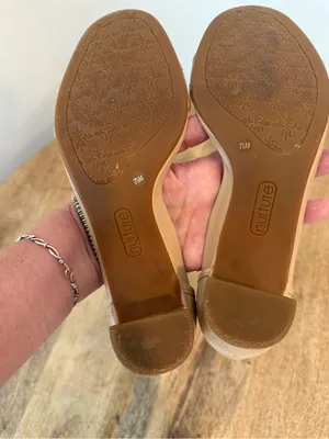 Nurture by Lamaze Leila Block Heel Sandal Nude Blush Leather Size 7.5 thumbnail 10