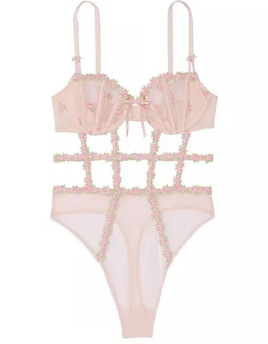 Victoria's Secret Wicked Unlined Lace Teddy thumbnail 2